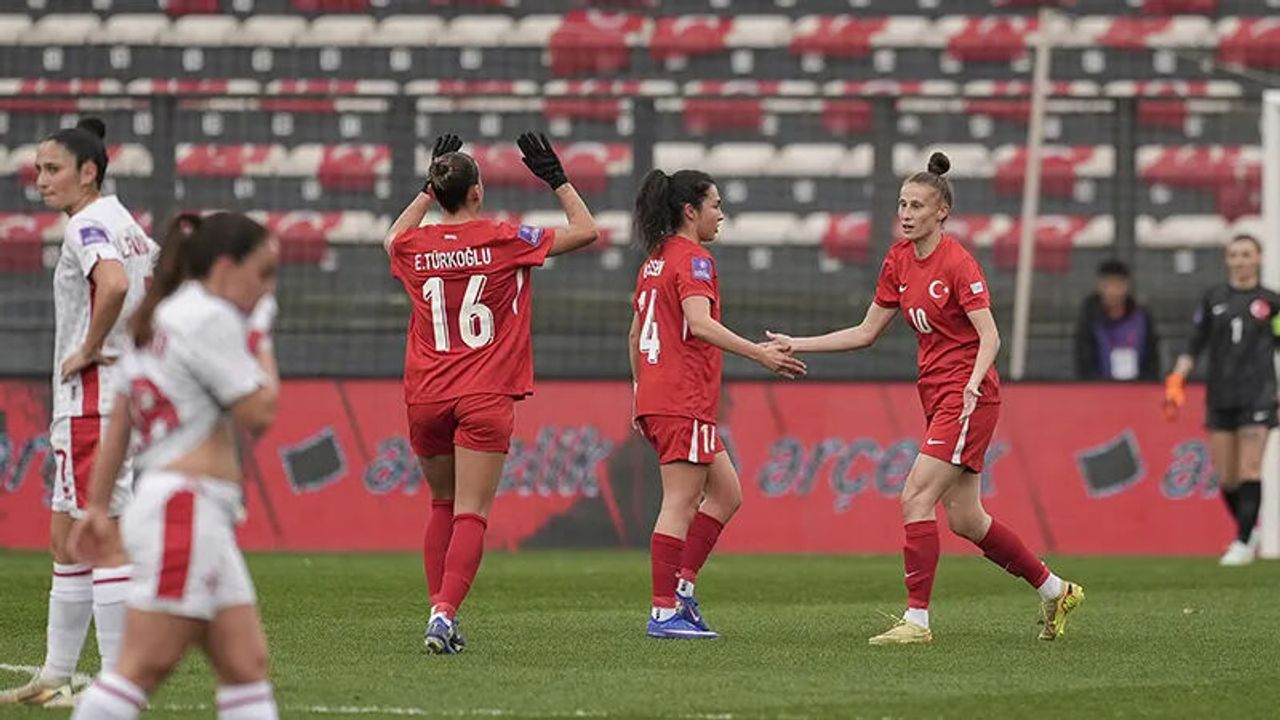 A Milli Kadın Futbol Takımı'nın aday kadrosu belli oldu
