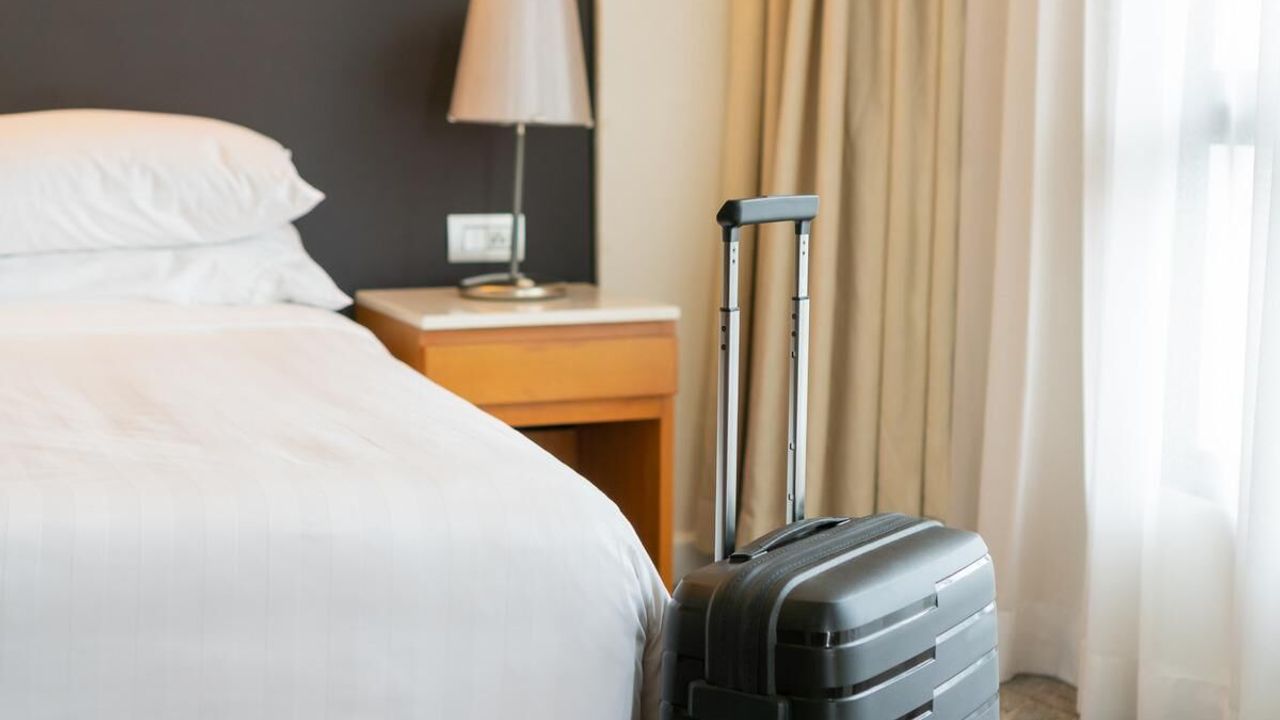 Kira Yerine Otel Dönemi: Vatandaşın Yeni Tercihi Kira Yerine Otel Dönemi: Vatandaşın Yeni Tercihi
