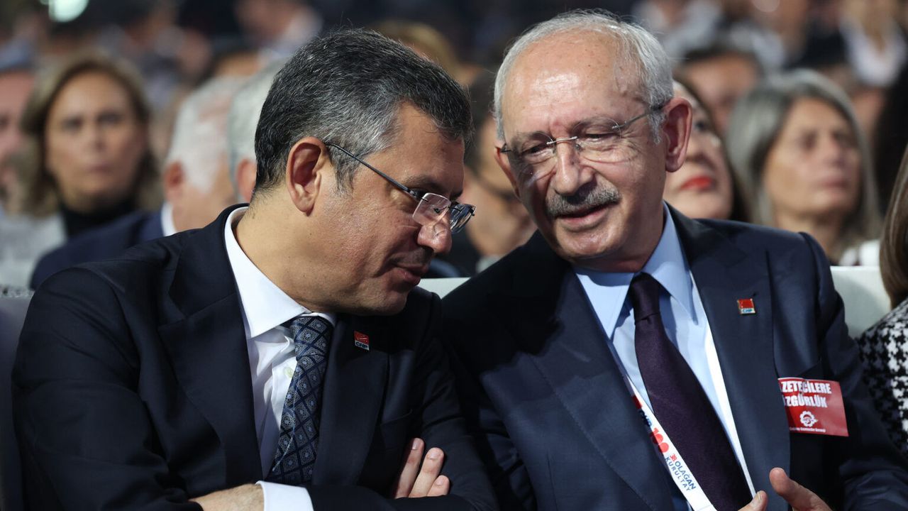 CHP İçindeki Mücadele: Özgür Özel'in Kılıçdaroğlu ile Yaşadığı İletişim Sorunları CHP İçindeki Mücadele: Özgür Özel'in Kılıçdaroğlu ile Yaşadığı İletişim Sorunları