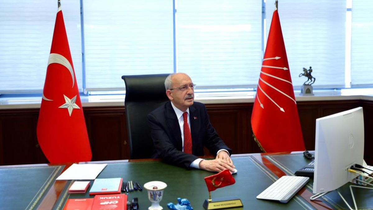 Kılıçdaroğlu'ndan Sessiz Yanıt: Kurultay Sorusu Cevapsız Kaldı Kılıçdaroğlu'ndan Sessiz Yanıt: Kurultay Sorusu Cevapsız Kaldı