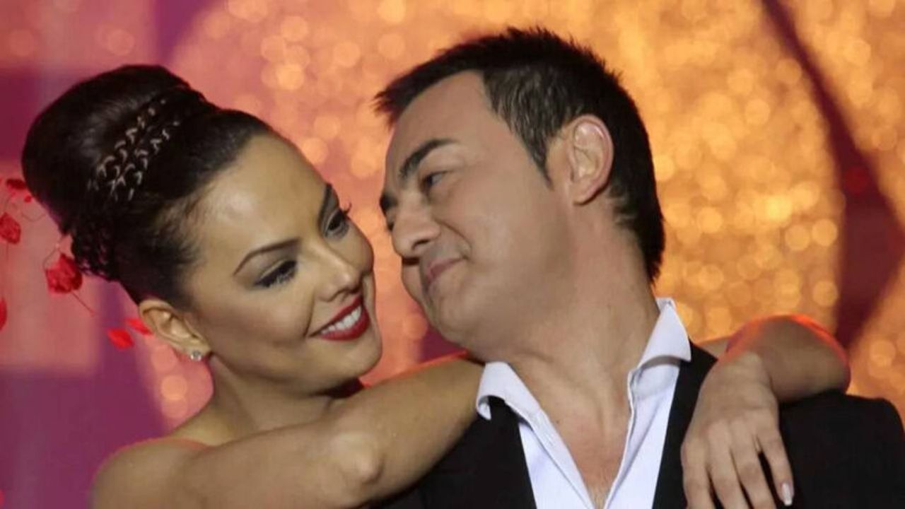 Serdar Ortaç'tan Ebru Gündeş'e Zeytin Dalı: Barış Sinalleri Geliyor Serdar Ortaç'tan Ebru Gündeş'e Zeytin Dalı: Barış Sinalleri Geliyor