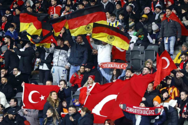2026 Dünya Kupası Yayın Planı: Almanya'da Gurbetçilere Ücretli İzleme Zorunluluğu