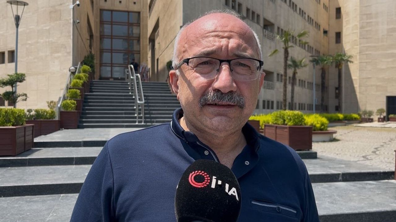 Bursa'da Suç Duyurusu: Rahmi Koç'un Sözleri Eleştirildi Bursa'da Suç Duyurusu: Rahmi Koç'un Sözleri Eleştirildi