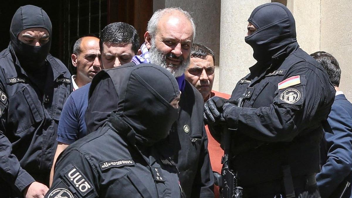 Genel Seçimler Öncesi Gözaltı: 6 Muhalefet Adayı Tutuklandı Genel Seçimler Öncesi Gözaltı: 6 Muhalefet Adayı Tutuklandı