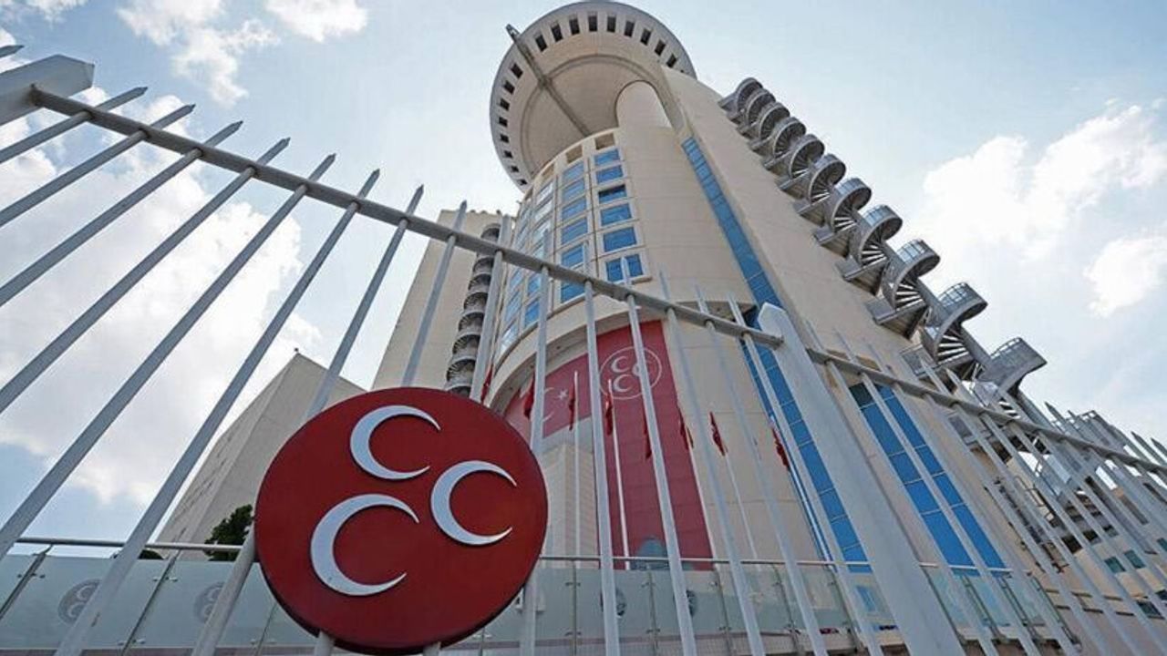MHP'de Tasfiyeler Devam Ediyor: Adana İl Teşkilatı Feshedildi MHP'de Tasfiyeler Devam Ediyor: Adana İl Teşkilatı Feshedildi