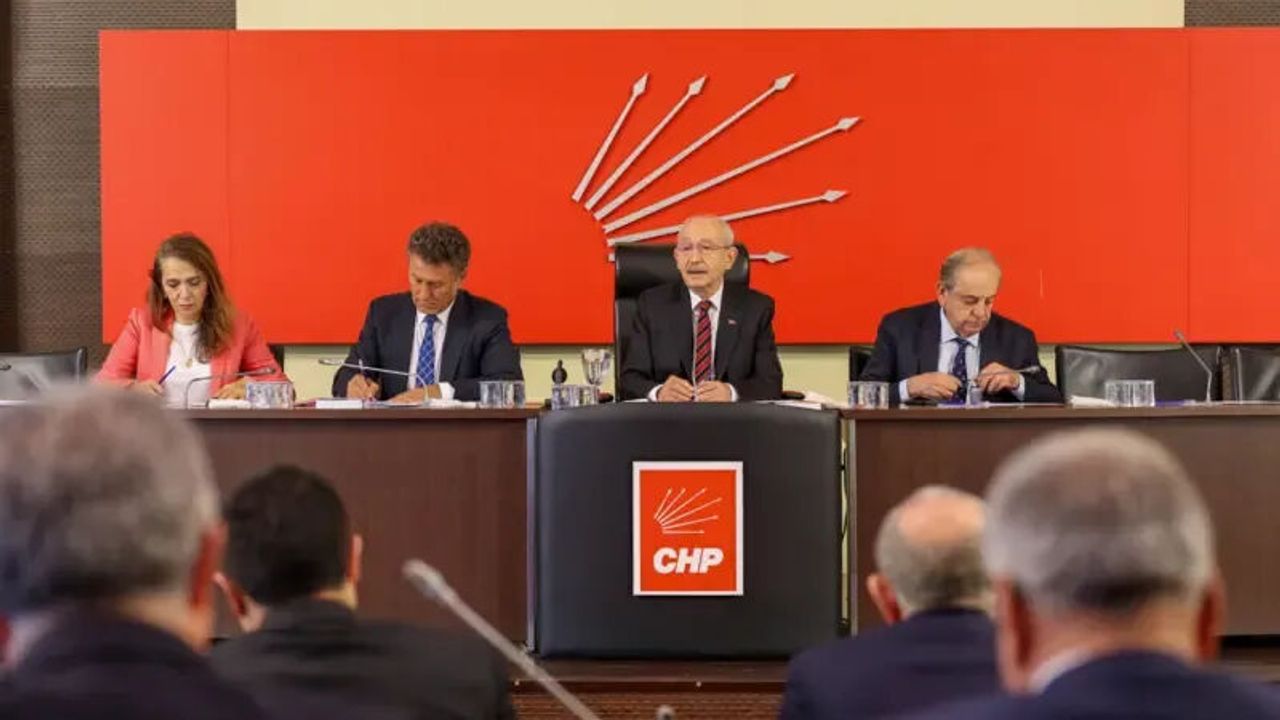 CHP MYK'sında İki İl Başkanının İhracı Ele Alınıyor: Ümit Erkol ve Çağatay Güç Gündemde CHP MYK'sında İki İl Başkanının İhracı Ele Alınıyor: Ümit Erkol ve Çağatay Güç Gündemde