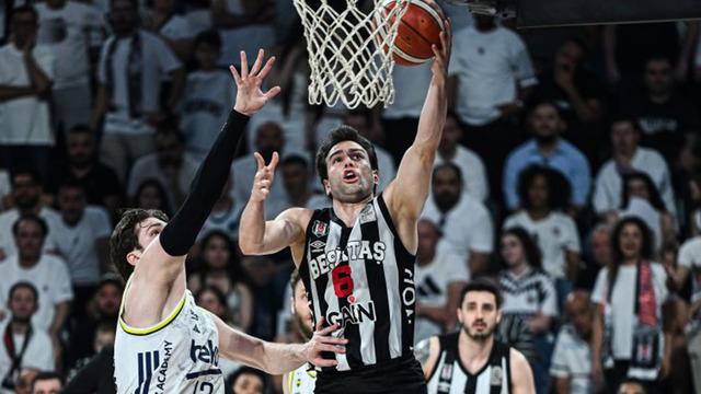 Fenerbahçe Beko Derbiyi Kazandı: Beşiktaş GAİN'i 82-71 Mağlup Etti