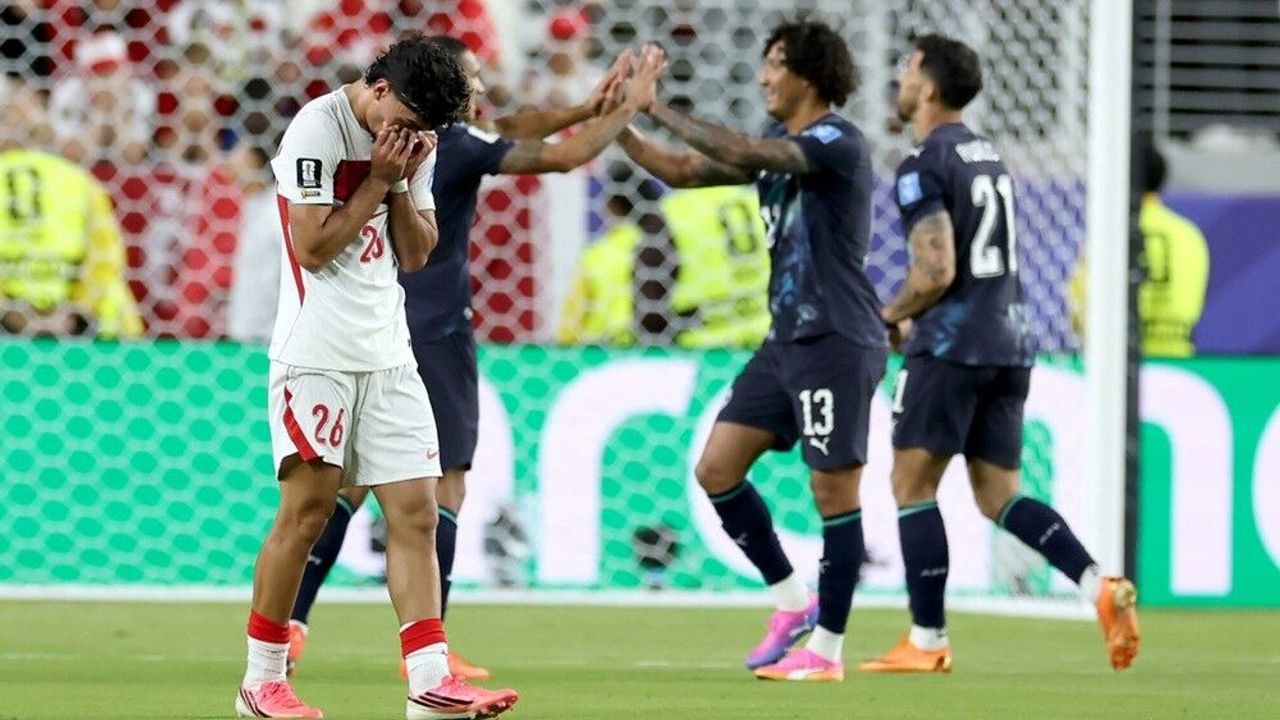 A Milli Futbol Takımı Dünya Kupası'na Veda Etti: Paraguay'a 1-0 Yenildi