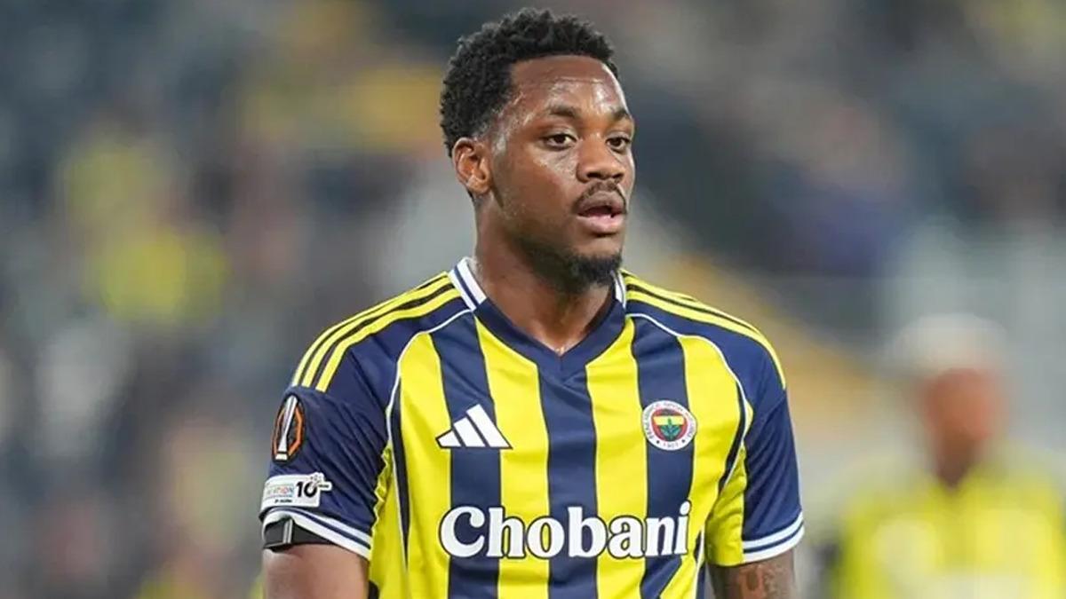 Benfica, Jhon Duran’ı kiralık olarak kadrosuna kattığını açıkladı