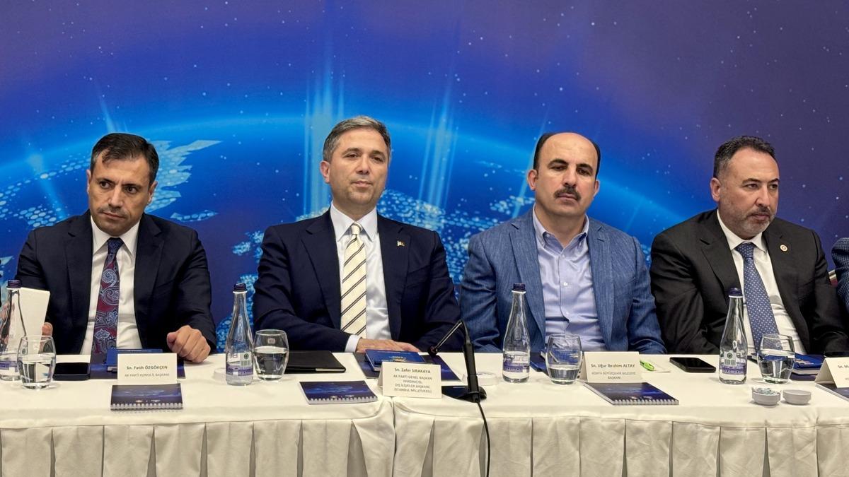 AK Parti Genel Başkan Yardımcısı Sırakaya, Konya'da konuştu AK Parti Genel Başkan Yardımcısı Sırakaya, Konya'da konuştu