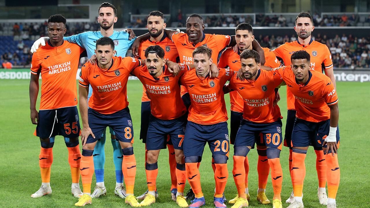 Başakşehir evinde avantajı kaçırdı