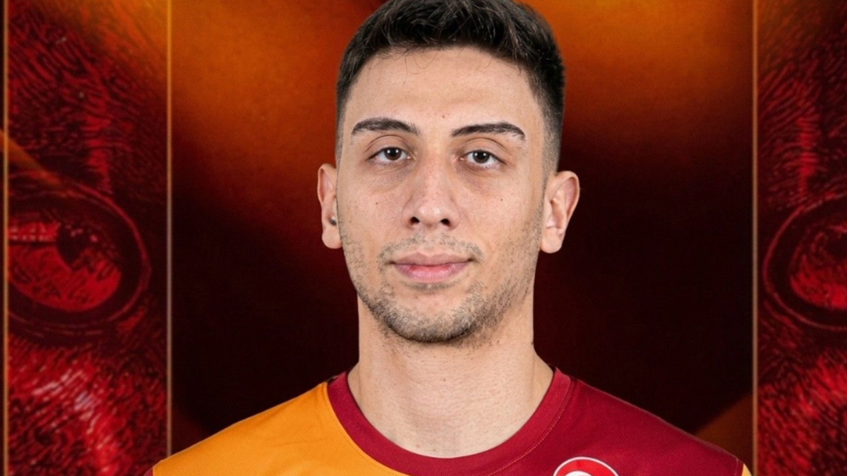 Galatasaray, Yiğit Savaş Kaplan ile 3 Yıllık Sözleşme İmzaladı