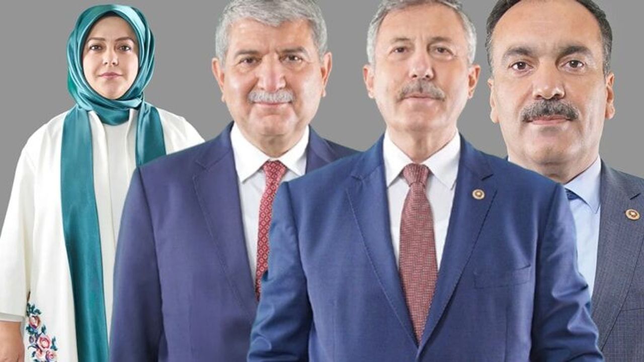 Gelecek Partisi'nin Siyasi Faaliyetleri Sonlandırıldı, Milletvekilleri Yeni Partilere Geçiyor Gelecek Partisi'nin Siyasi Faaliyetleri Sonlandırıldı, Milletvekilleri Yeni Partilere Geçiyor