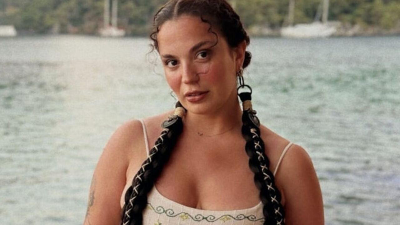 Aslı Bekiroğlu,