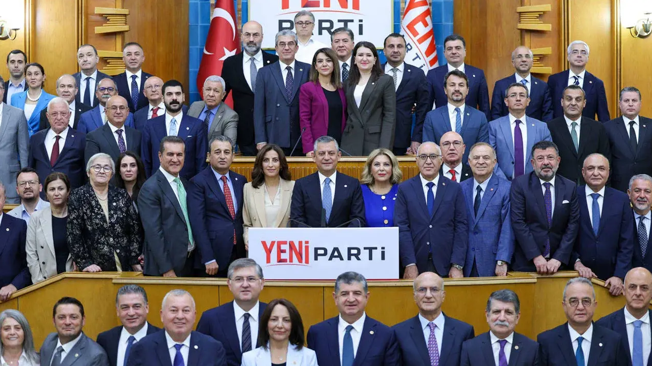 YENİ Parti’den “birlik” mesajı: Özgür Özel’in arkasındayız