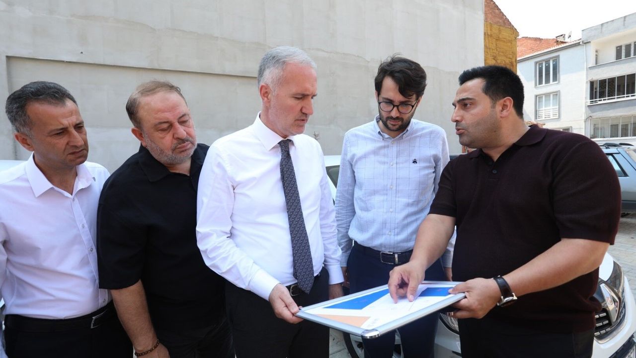 İnegöl Belediyesi, Orhaniye Mahallesi'nde 16 araçlık yeni otopark açtı