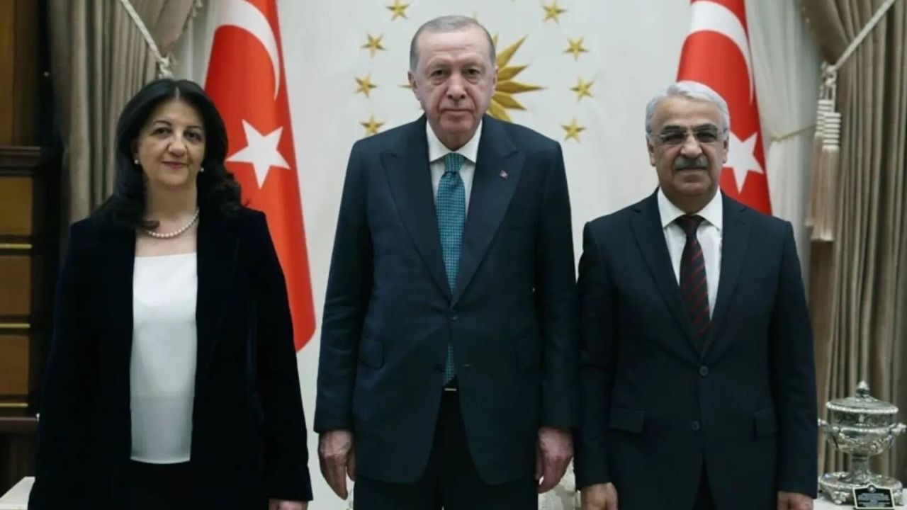 Cumhurbaşkanı Erdoğan'ın DEM Parti ile görüşmesi siyasi denklemi etkileyecek