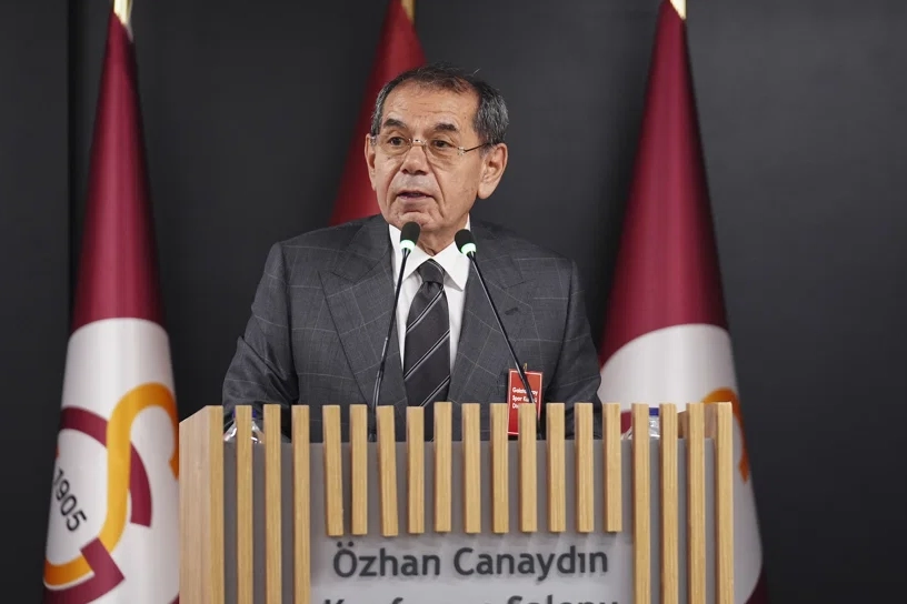 Galatasaray'da Dursun Özbek, yeni sezon için hedefleri açıkladı