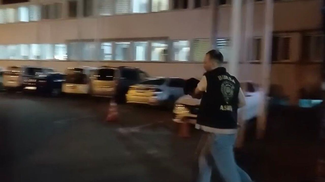 Bursa'da sahte bankacı U.K. ormanlık alanda yakalandı