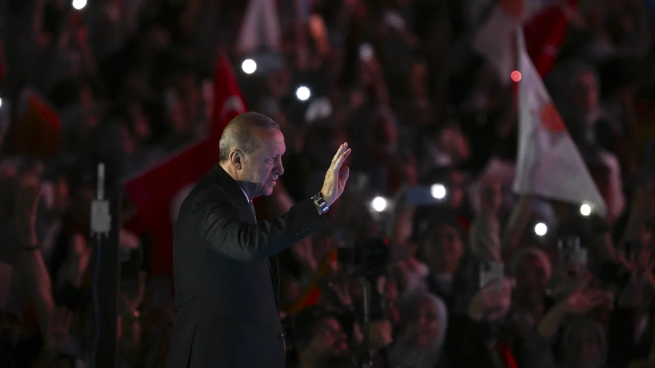 Cumhurbaşkanı Erdoğan, 2053 ve 2071 hedeflerini vurguladı: "Daha yeni başlıyoruz" Cumhurbaşkanı Erdoğan, 2053 ve 2071 hedeflerini vurguladı: "Daha yeni başlıyoruz"