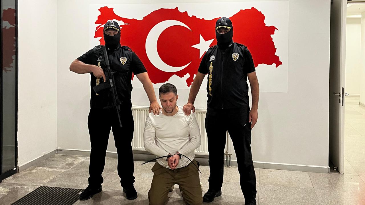 Serkan Kurtuluş Türkiye'ye getirildi: İstanbul'da yakalandı