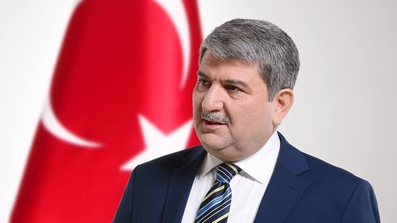 Kani Torun'dan Yeni Yol Grubu'na veda: AK Parti teklifi reddedildi Kani Torun'dan Yeni Yol Grubu'na veda: AK Parti teklifi reddedildi