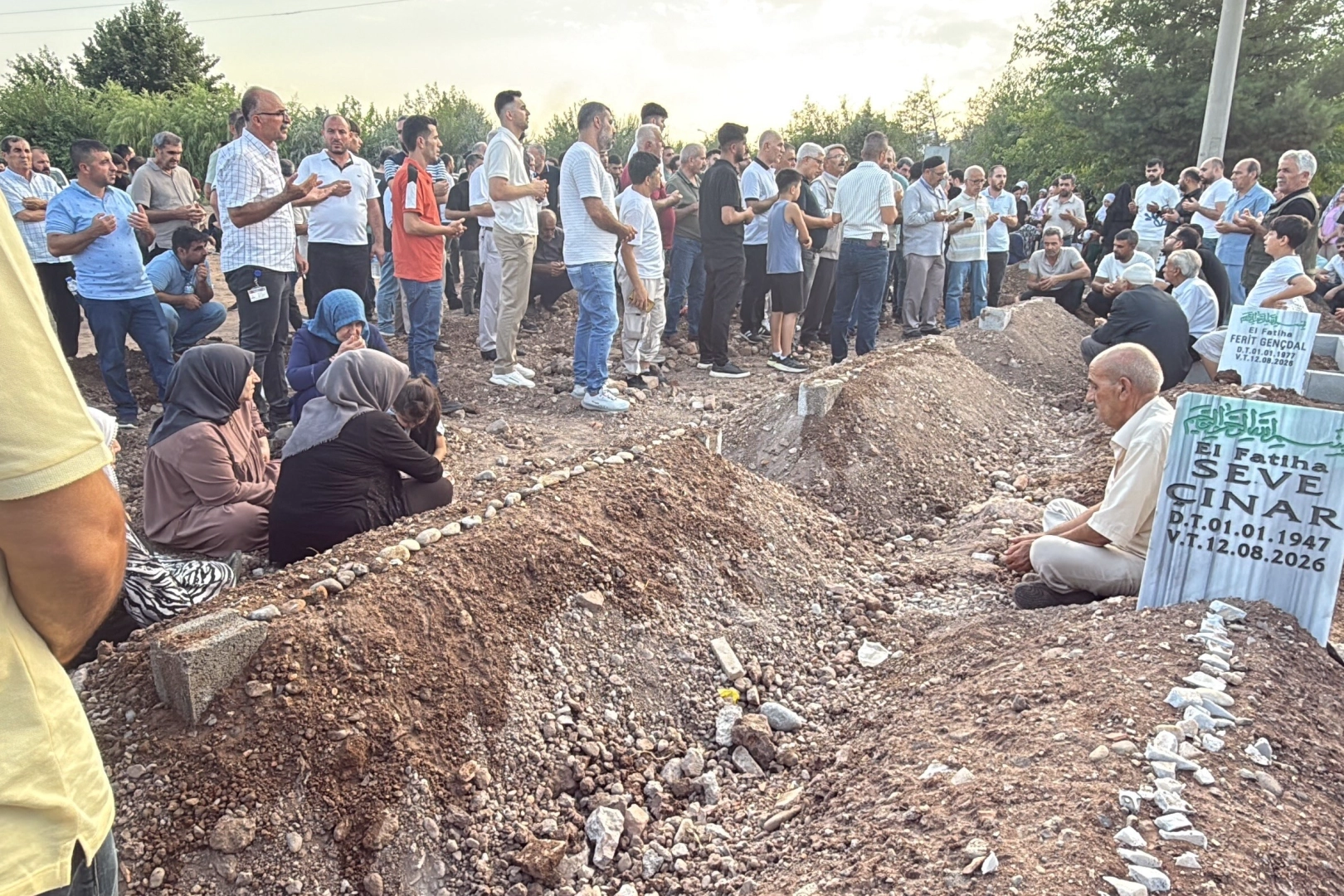 Diyarbakır'daki kazada 5 kardeş ve 2 yeğen hayatını kaybetti