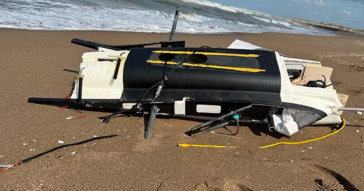 Başoğlu sahilinde dron parçası bulundu: Jandarma harekete geçti
