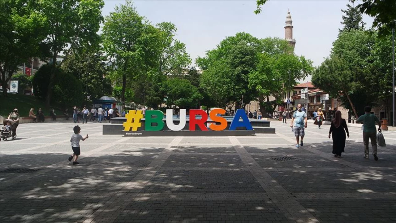 Bursa'da hava durumu: Rüzgar 48 km/s'ye kadar çıkacak