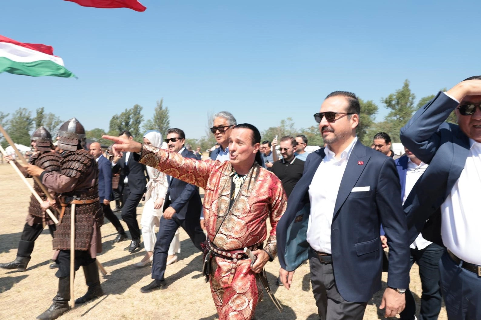 Zorlu: Türkiye ve Macaristan, Türk dünyasının stratejik merkezleri Zorlu: Türkiye ve Macaristan, Türk dünyasının stratejik merkezleri