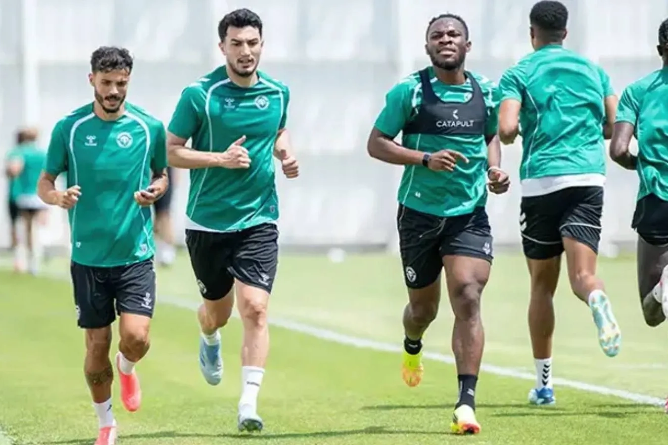 Konyaspor'un transfer hamleleri: 4 cu kadroya katıldı Konyaspor'un transfer hamleleri: 4 cu kadroya katıldı