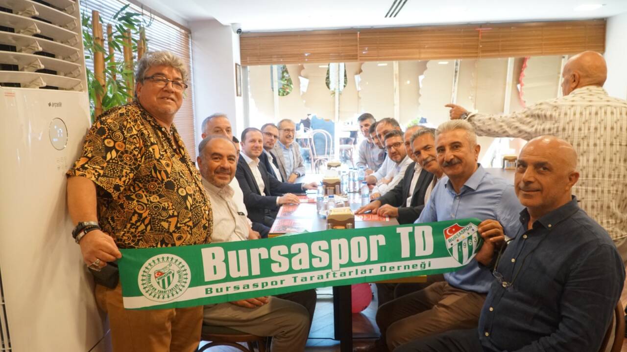 Bursa'nın Kebapçı Hüseyin Usta, yeni şubesini görkemli bir törenle açtı