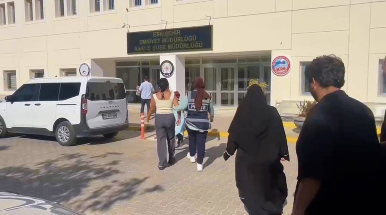 Bursa'da dolandırıcılık operasyonu: 19 ilde 90 kişi gözaltında