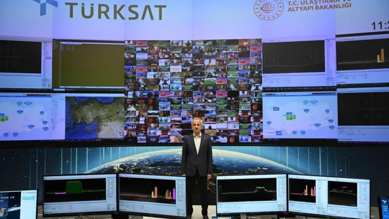 Uraloğlu açıkladı: 573 televizyon ve 215 radyo kanalı yeni uydulara geçti