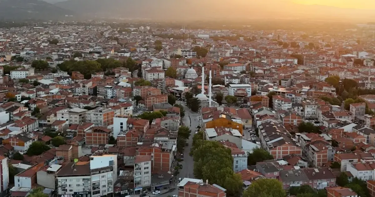 17 Ağustos'ta İnegöl'de kentsel dönüşüm projeleri hız kazandı 17 Ağustos'ta İnegöl'de kentsel dönüşüm projeleri hız kazandı