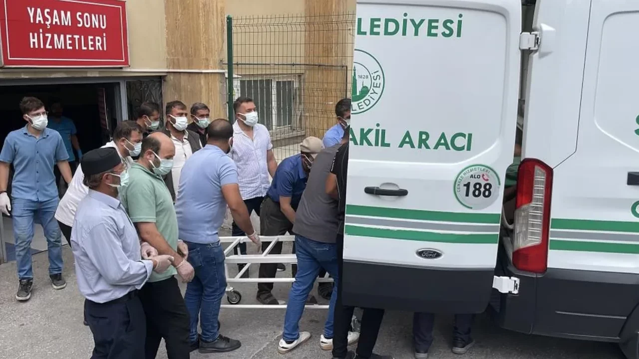 Sivas'ta kene kabusu: 63 yaşındaki Bekir Selvi hayatını kaybetti
