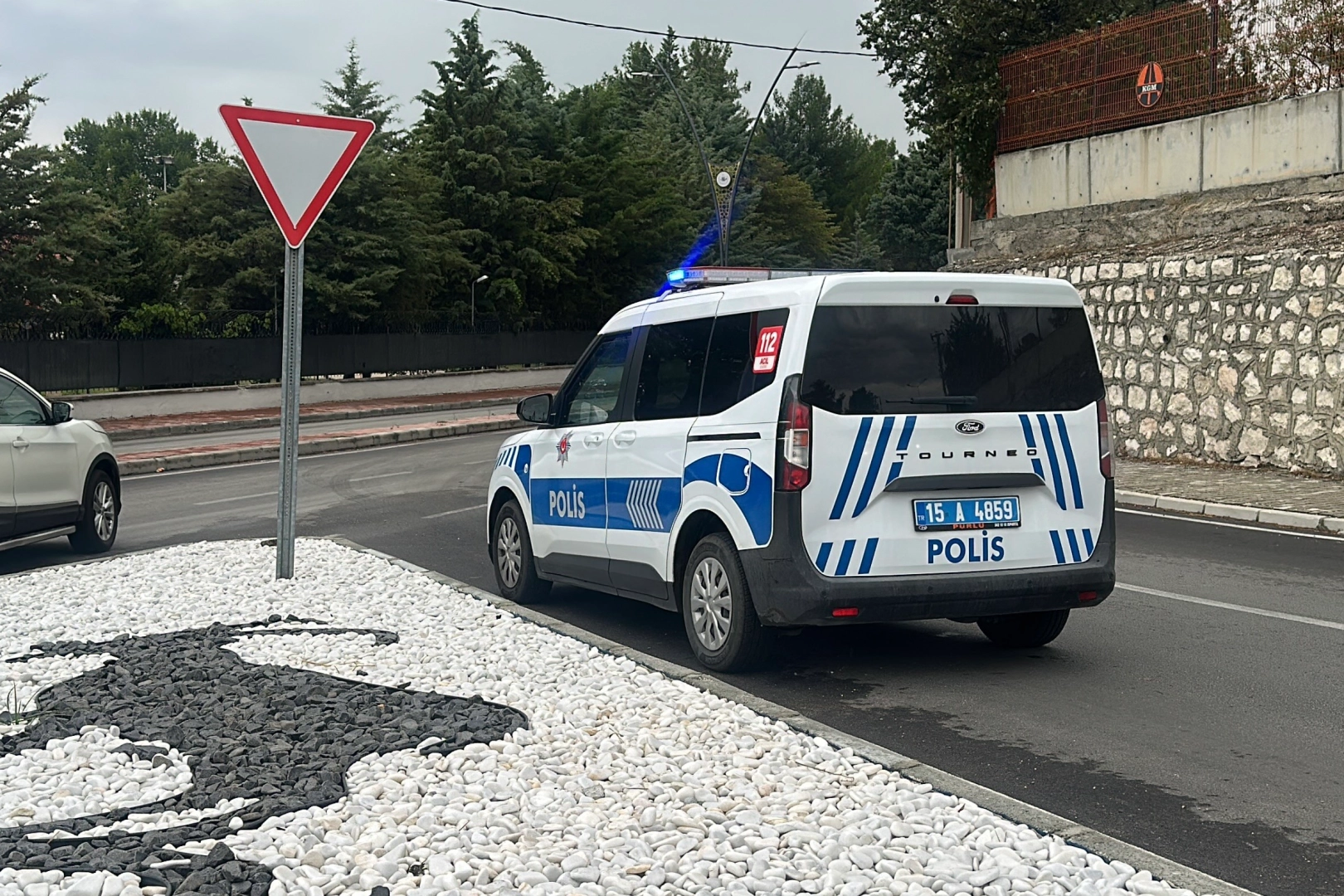 Burdur'da motosiklet ile otomobil çarpıştı: Sürücü ağır yaralandı Burdur'da motosiklet ile otomobil çarpıştı: Sürücü ağır yaralandı