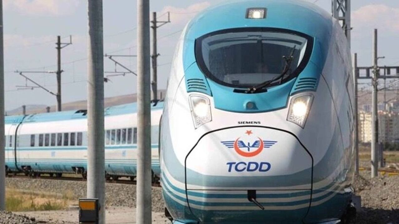YHT bilet fiyatlarına %9 zam: Yolcuları etkiliyor