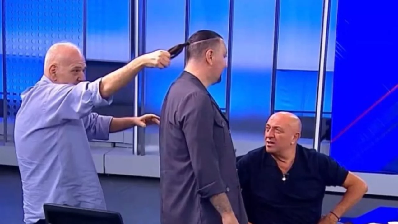 Ahmet Çakar ve Necati Ateş, Tiago Djalo'nun tartışmalı pozisyonunu canlandırdı
