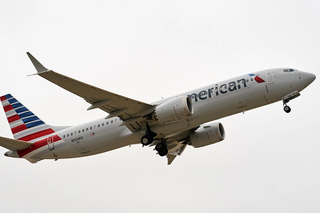 American Airlines uçuş kodu hatası: Olası kaza önlendi