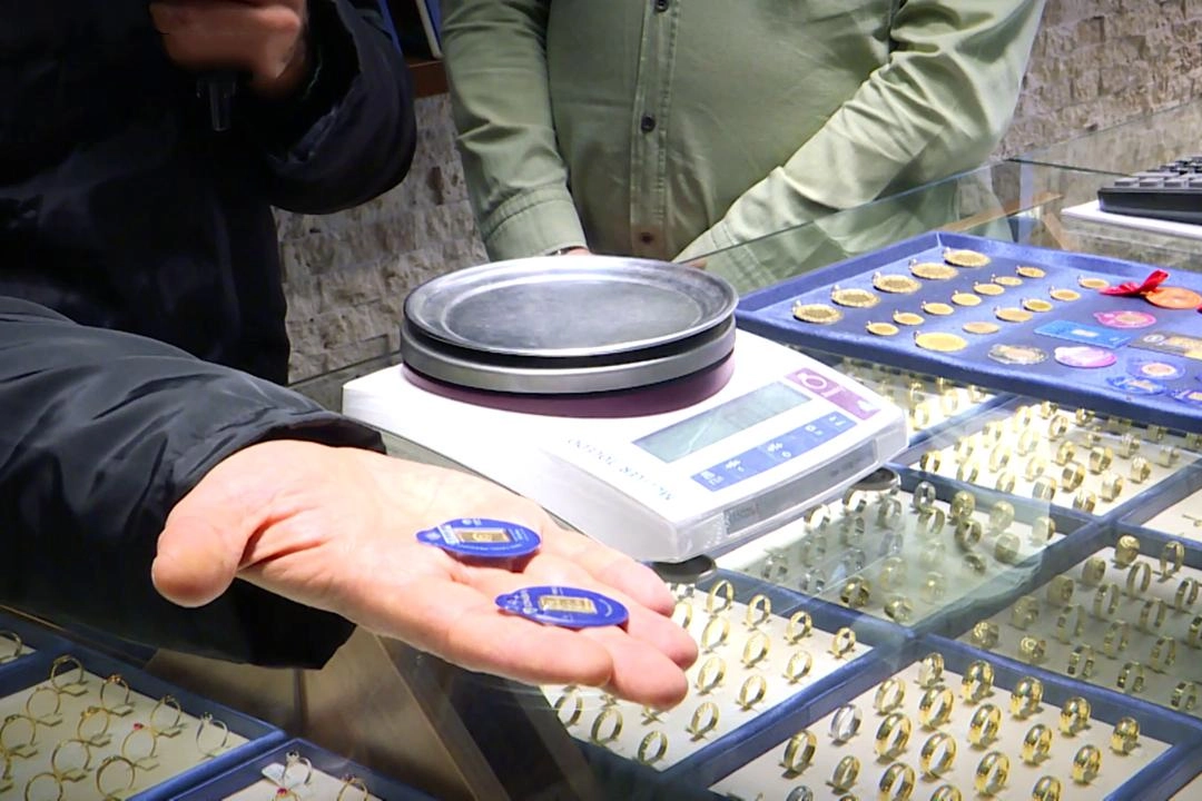 Gram altın haftaya 6 bin 768 liradan başladı; çeyrek altın 11 bin 83 lira