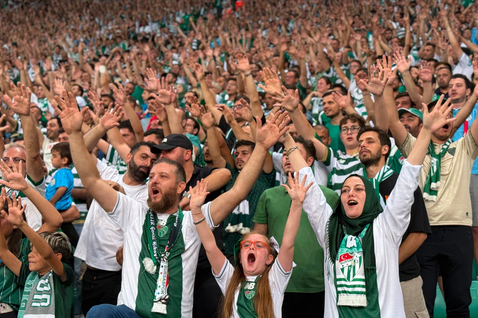 Bursaspor, Iğdır FK’yı 1-0 mağlup etti; Elitim taraftara teşekkür etti