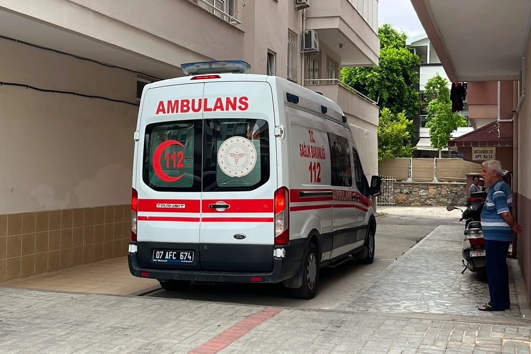 Alanya’da 82 yaşındaki kadın balkonundan düşerek hayatını kaybetti