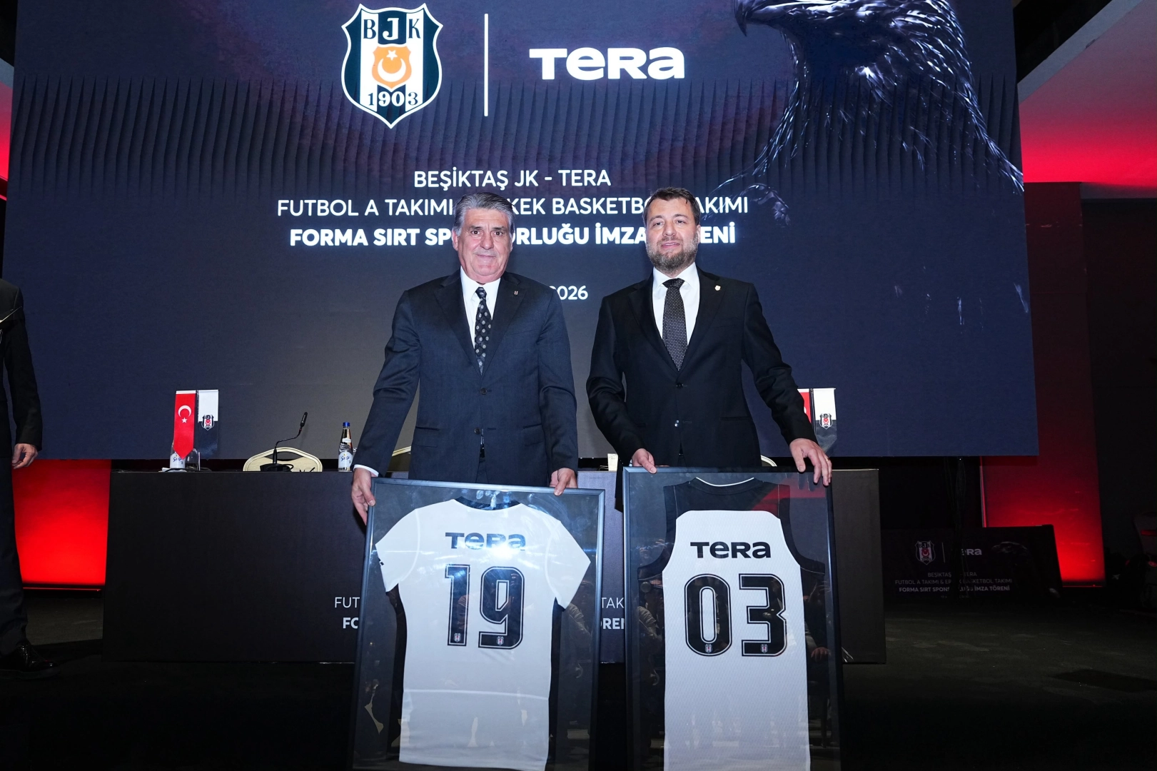 Beşiktaş JK, Tera Holding ile iki sezonluk sponsorluk anlaşması yaptı