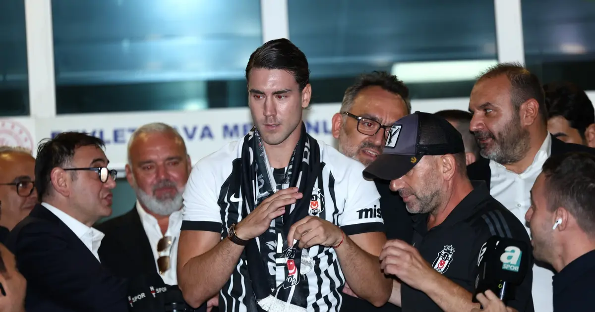 Beşiktaş, Dusan Vlahovic'i UEFA listesine ekleyerek kadrosunu güçlendirdi