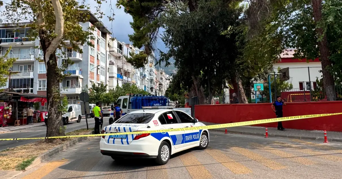 İzmir'de 15 yaşındaki Yiğit Can Bişkin hastanede hayatını kaybetti
