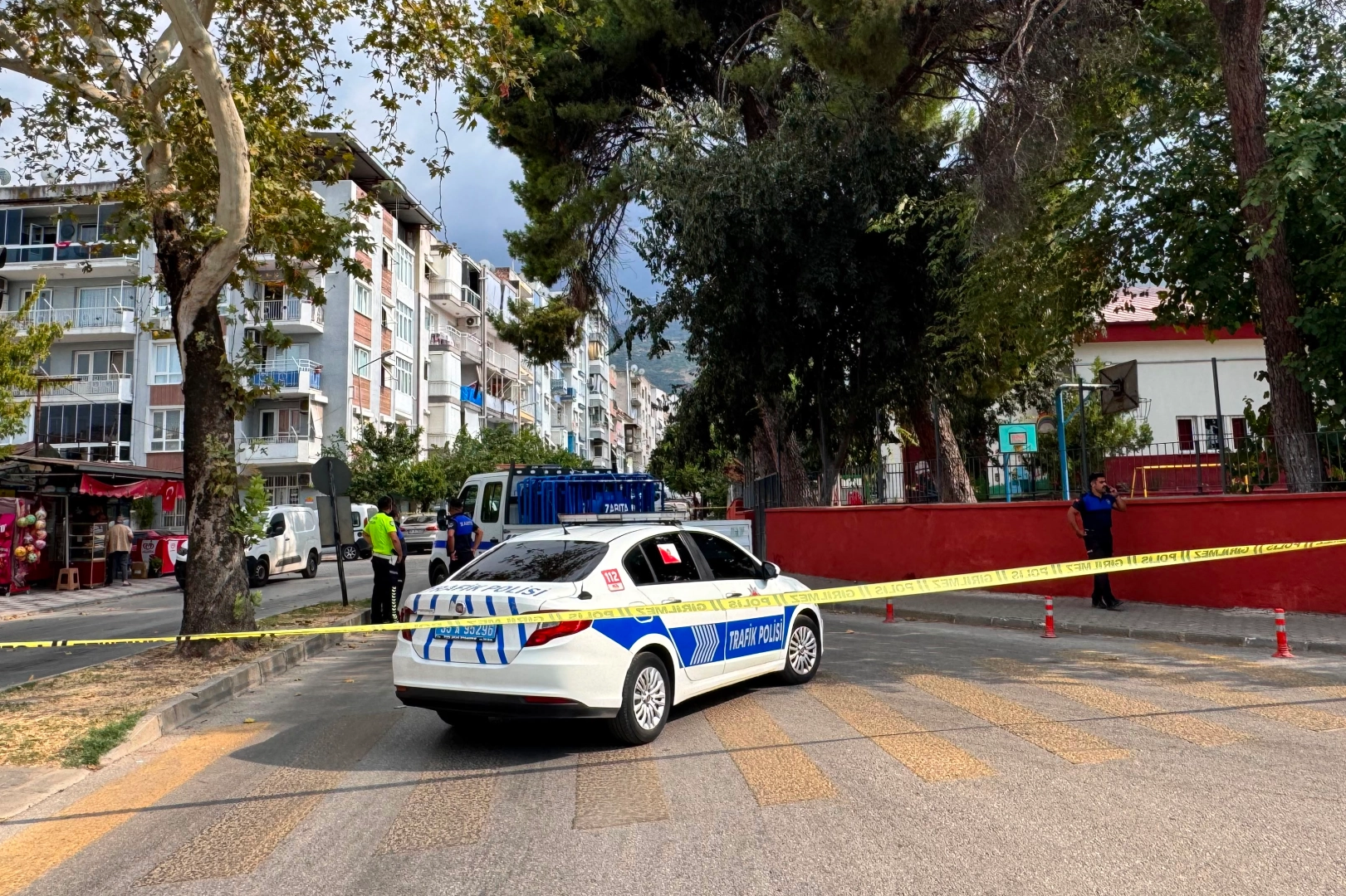 İzmir'de 15 yaşındaki Yiğit Can Bişkin hastanede hayatını kaybetti