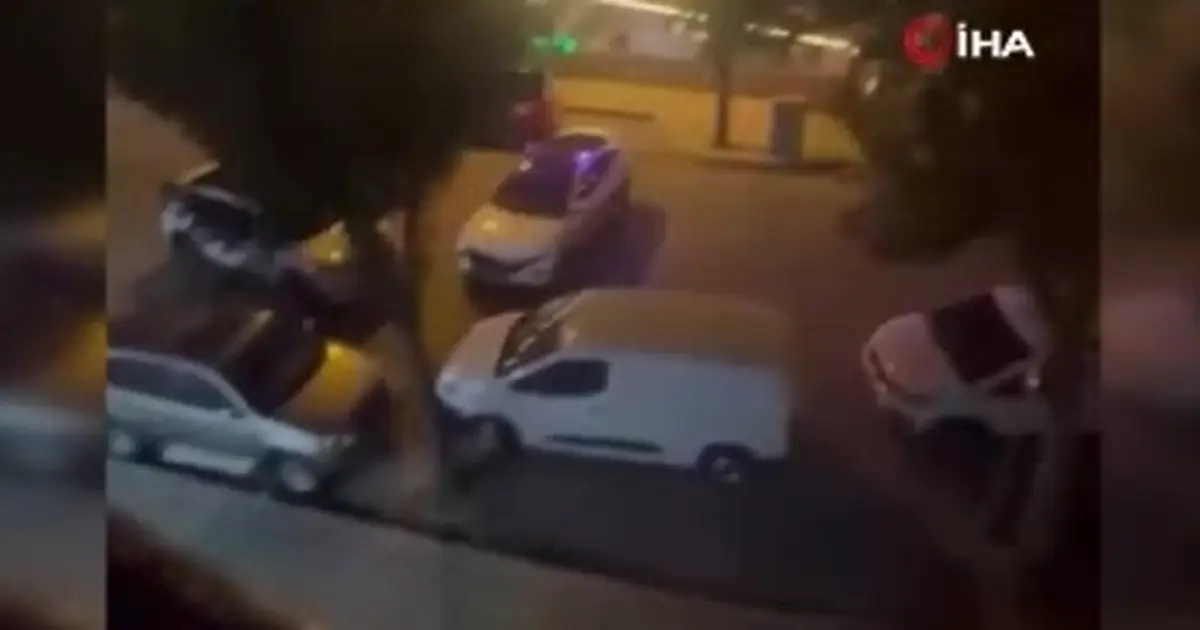 İstanbul Avcılar'da otomobiline binen H.B.'ye silahlı saldırı düzenlendi