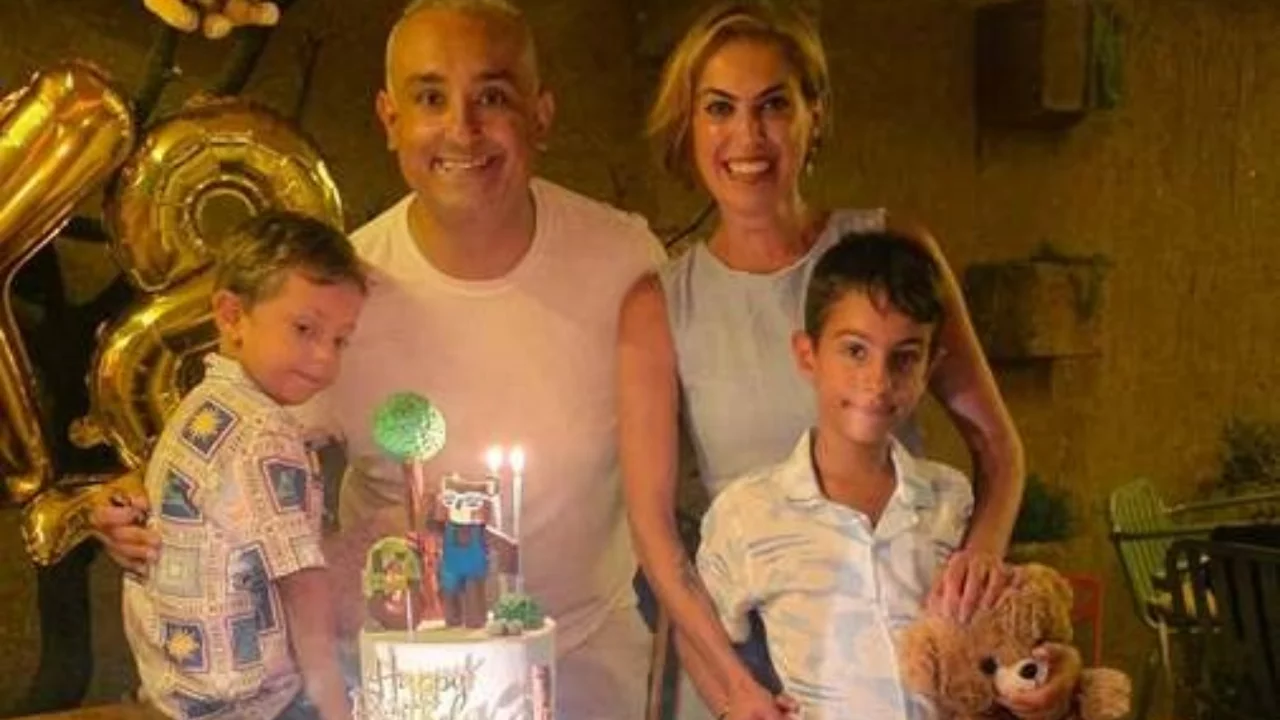 Rüştü Onur Atilla ve Sinem Ayyıldız, oğulları Kemal'in doğum gününde buluştu