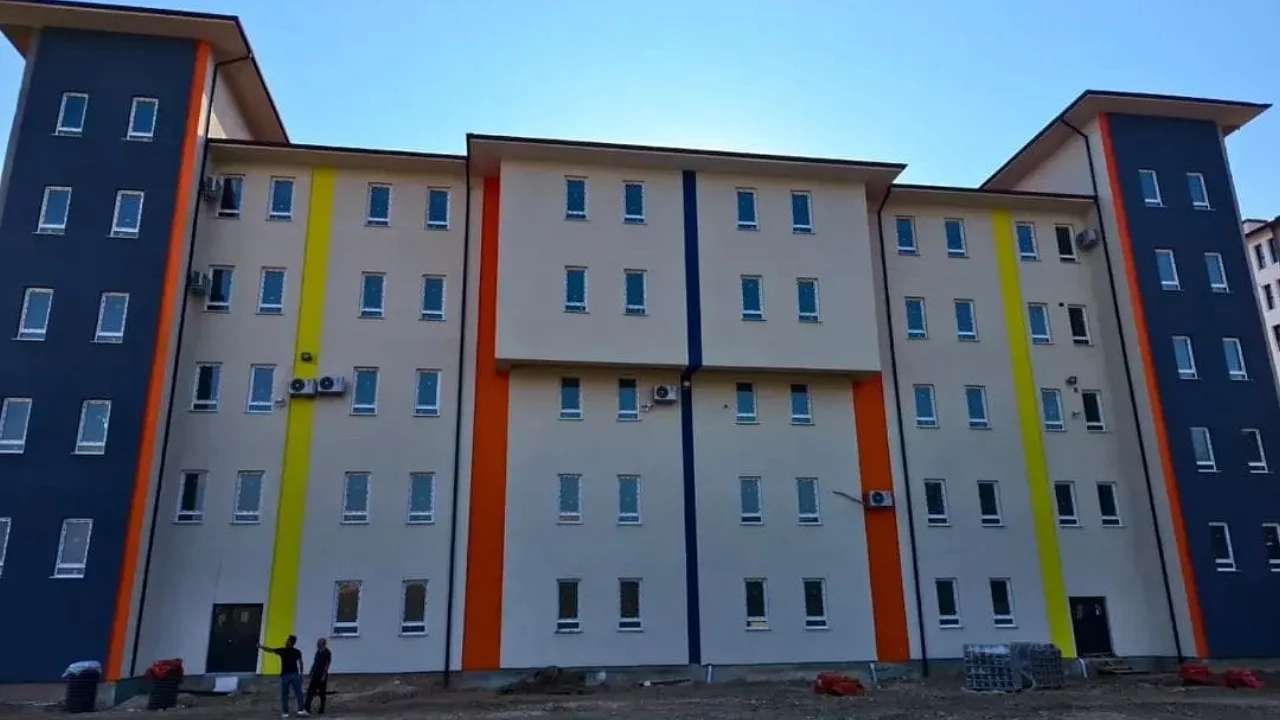 Gemlik'te 2025'te 4 yeni okul açılacak: Eğitim yatırımları hızlanıyor
